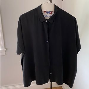 Black short sleeve silk shirt
